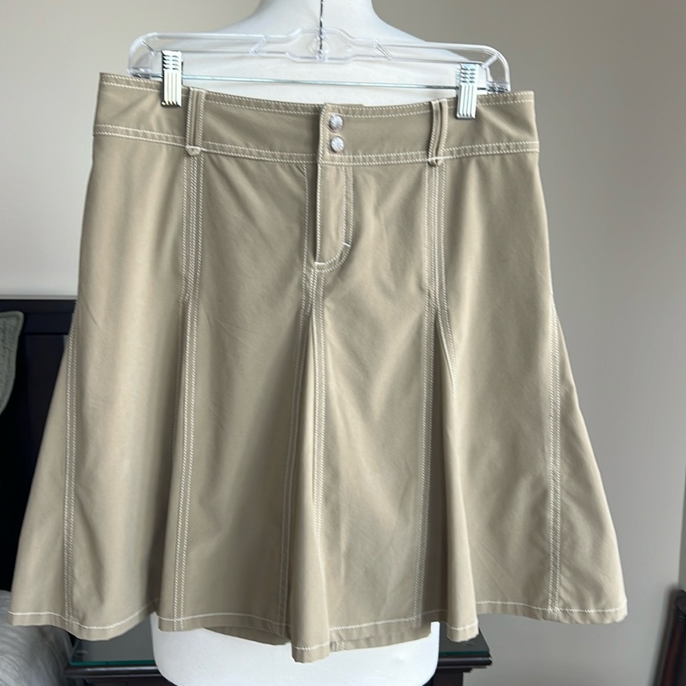 ATHLETA Tan Skirt / Skort Size 8, Looks Like New
